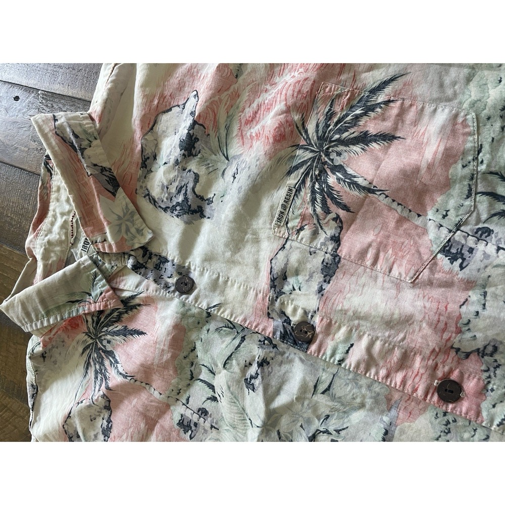 Iron & Resin Shirt Mens XL Hawaiian Tropical Button Down Beach Casual - Picture 5 of 8
